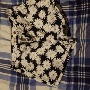 Junior high waist shorts